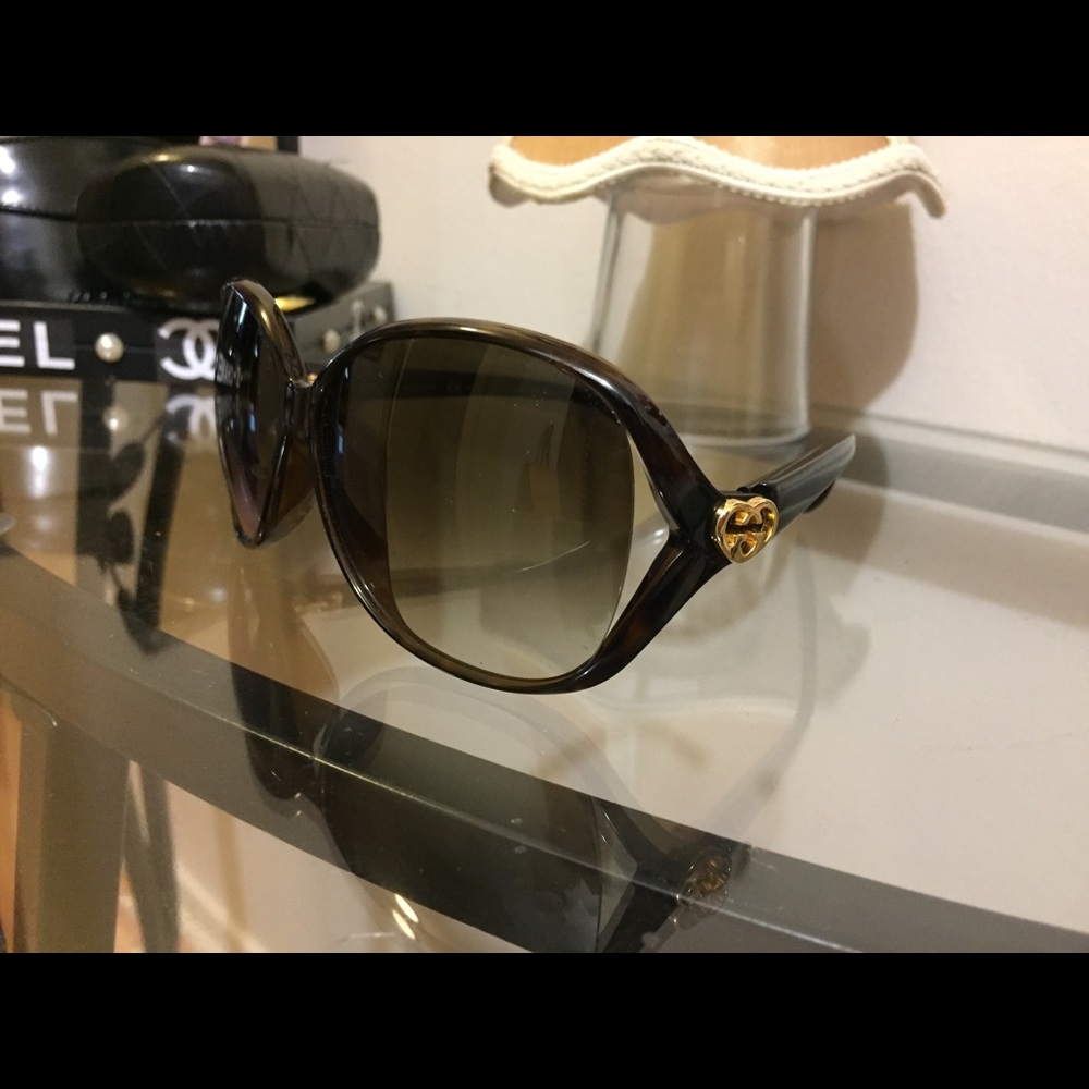 Authentic Gucci heart interlocking Gg sunglasses